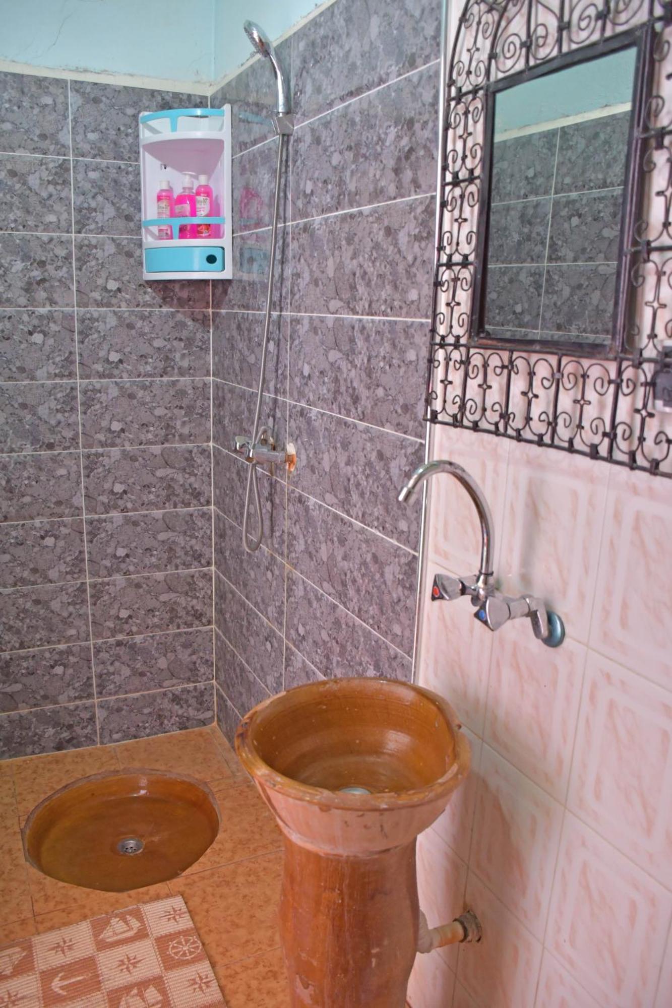 Hotel Awayou Bou Drarar Exterior foto